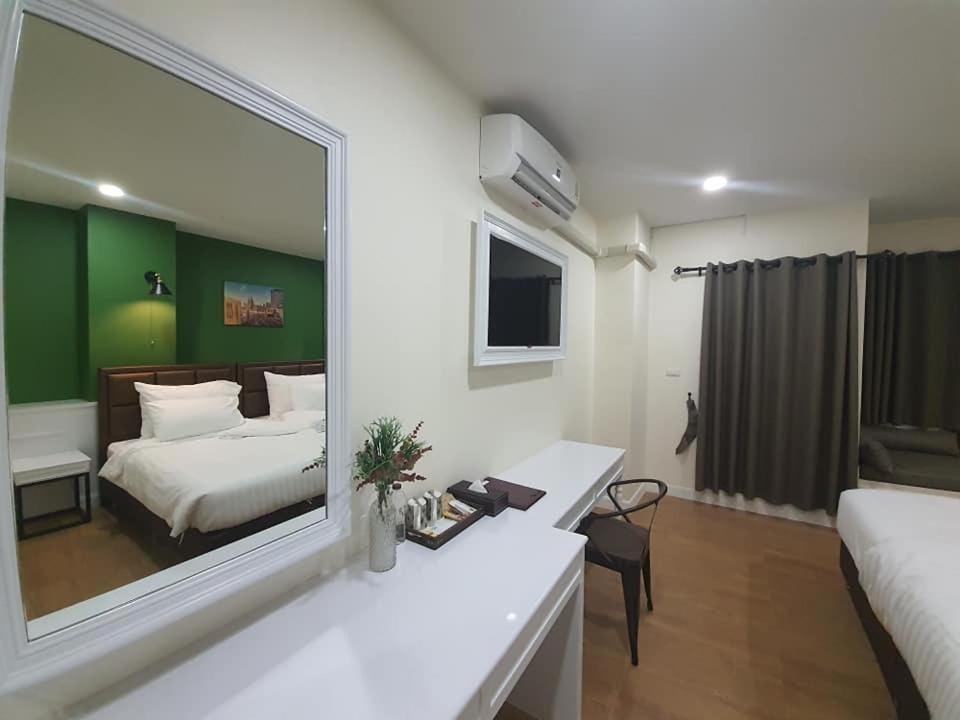 โรงแรมต้นเงิน Khon Kaen Exterior foto